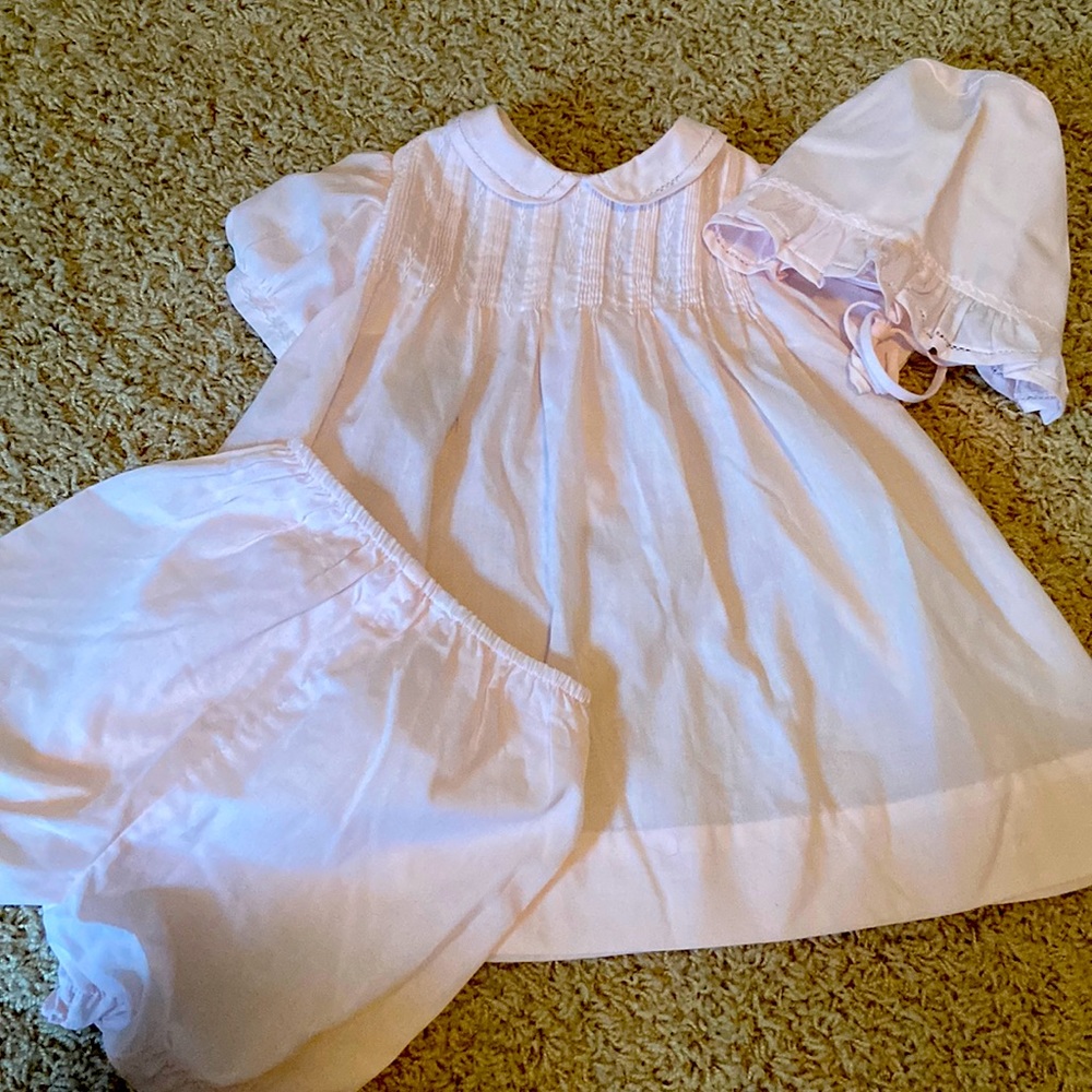 Petit Ami- Hand Embroidered Set